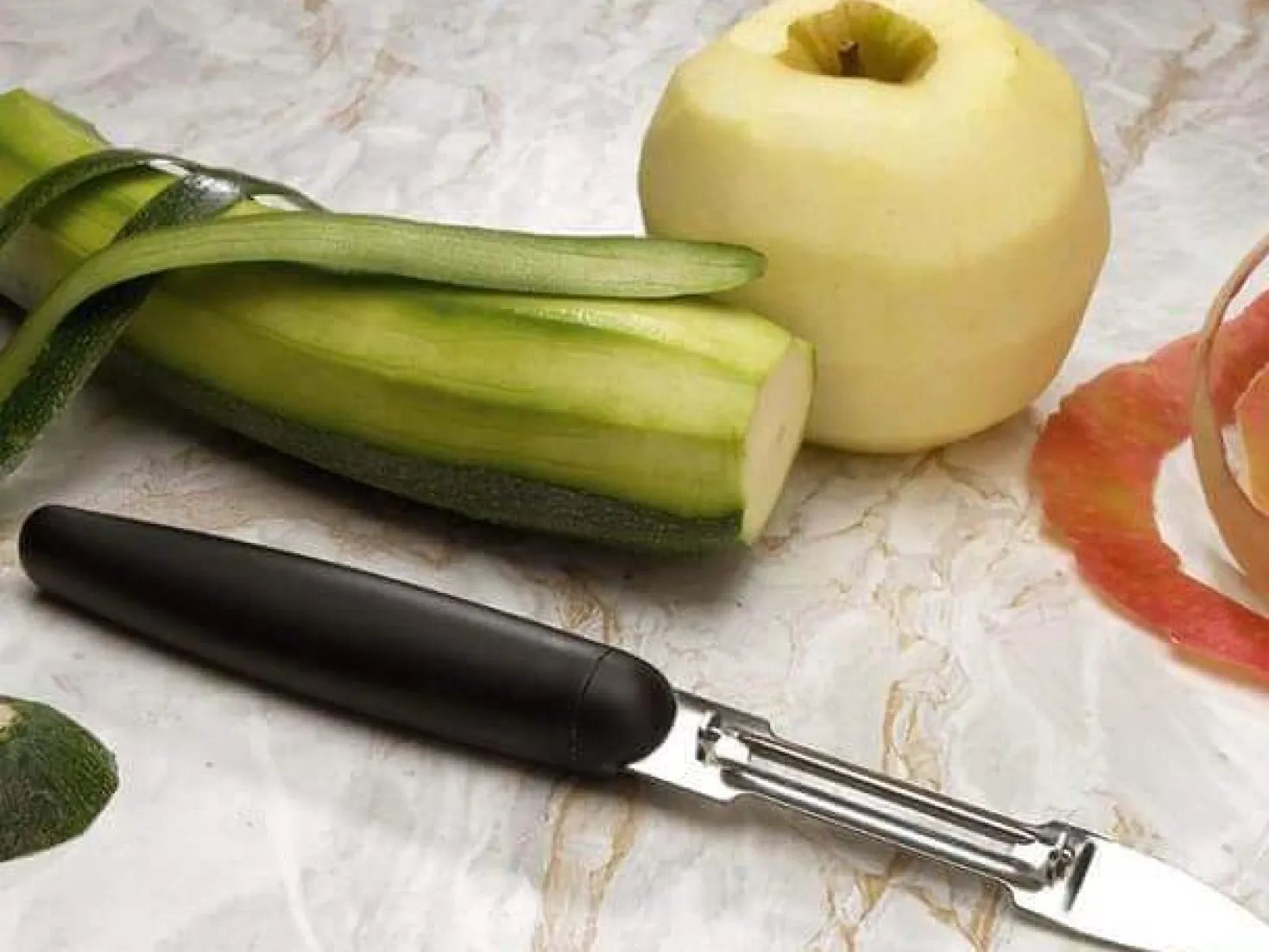 Eplucheur professionnel Matfer lame inox pivotante 21.5cm manche PP surmoulé