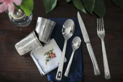 Fourchette de table Opinel Perpétue tout en acier inox