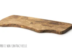 Grande planche à découper aux formes naturelles Continenta en bois d'olivier 50cm