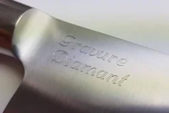 Gravure diamant personnalisée sur lame
