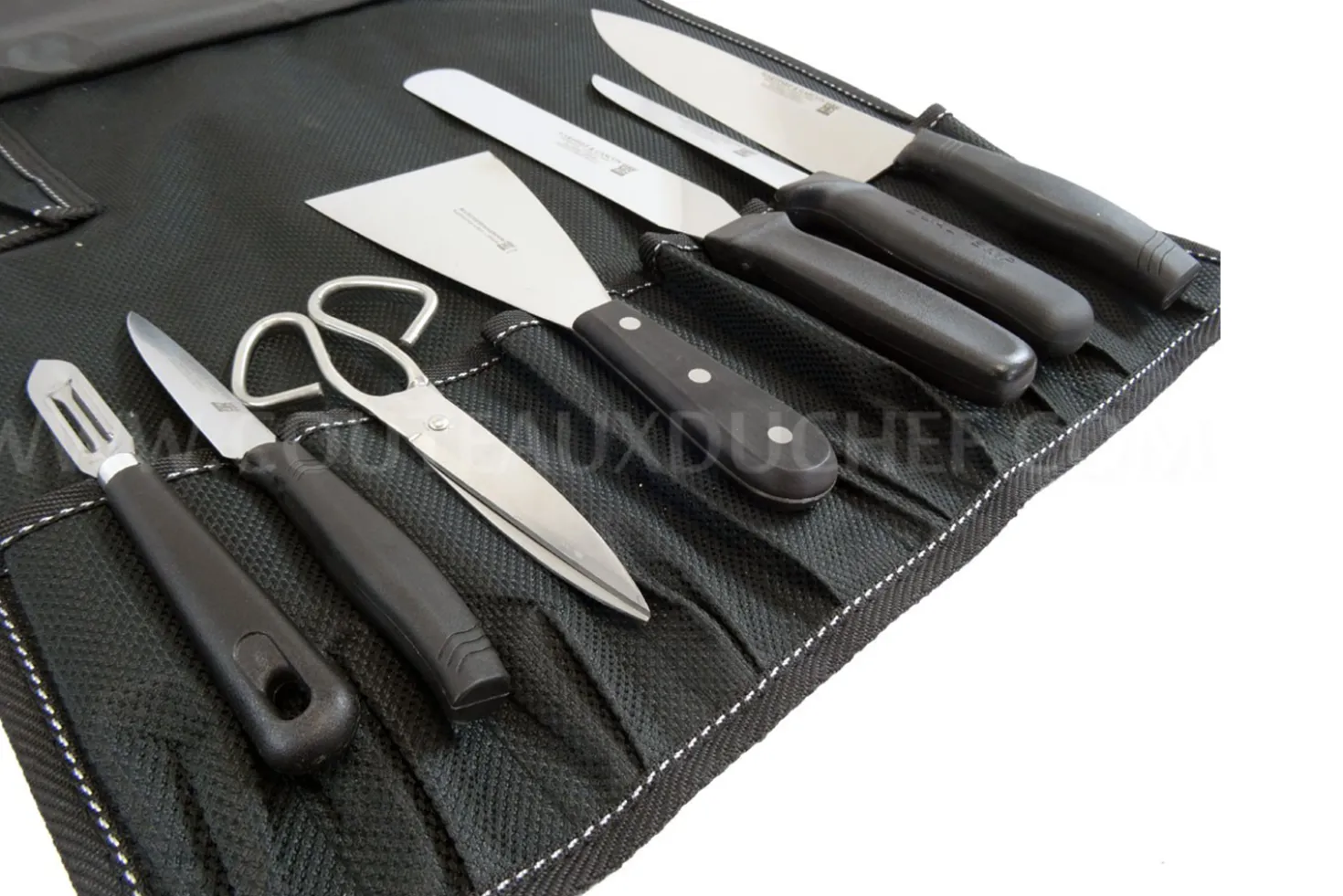 Malette 7 couteaux et accessoires Martinez & Gascon