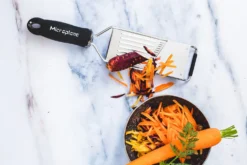 Mandoline à julienne Microplane manche noir