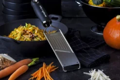 Mandoline à julienne Microplane manche noir