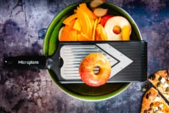 Mandoline Microplane en V double fonctions avec protège doigts