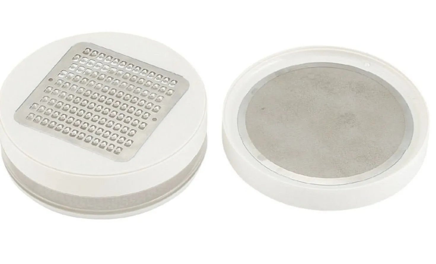 Mini râpe Kai 2 types de coupe + bac de récupération