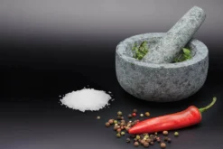 Mortier et pilon en granit gris MasterClass