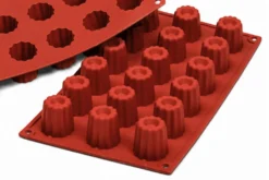 Moule en silicone professionnel Silikomart Silicon Flex 300x175mm 18 mini cannelés