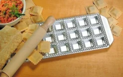 Moule Imperia 24 raviolis carrés 35x35mm aluminium + rouleau