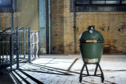 Pack Big Green Egg Large barbecue + convEGGtor + chariot à roulettes