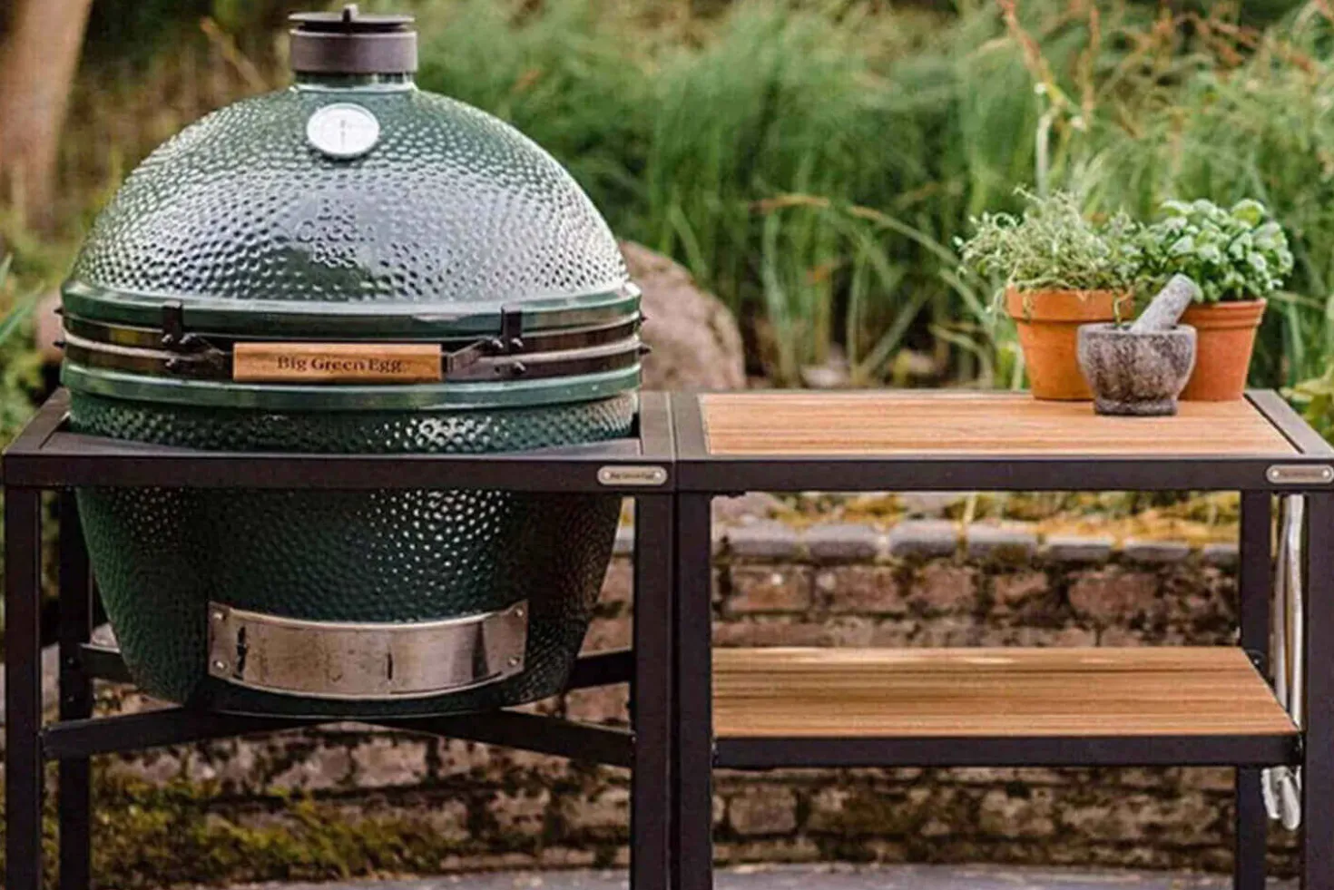 Pack Big Green Egg 2XL barbecue + convEGGtor + table modulaire + 4 roulettes