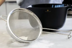 Passoire chinois KitchenCraft à mailles fines en acier inoxydable 18cm