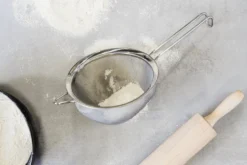 Passoire chinois KitchenCraft à mailles fines en acier inoxydable 18cm