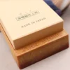 Pierre à aiguiser japonaise King S-2 grains 6000 + socle