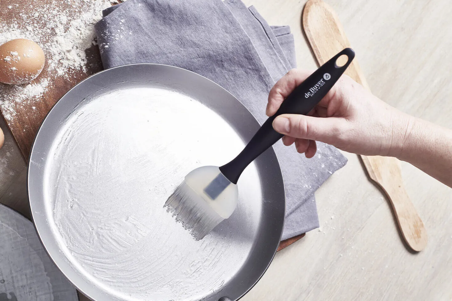 Pinceau pâtissier large De Buyer en silicone noir