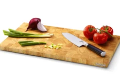 Planche à découper Continenta en bois d'hévéa 54x29x2,7cm