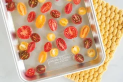 Plaque de cuisson quart de feuille Nordic Ware Naturals 33x24,5cm