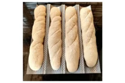 Plaque perforée pour 4 baguettes ou tuiles en acier