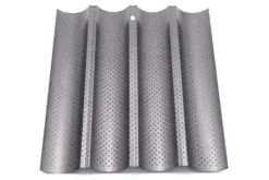Plaque perforée pour 4 baguettes ou tuiles en acier