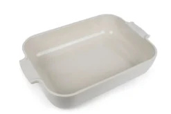 Plat four rectangle Peugeot Appolia en céramique écru 36x23,6x7,5cm