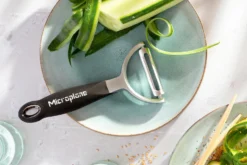 Éplucheur Microplane lame droite en acier inoxydable