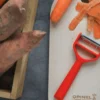 Éplucheur Opinel T-Duo double lames microdentée et julienne