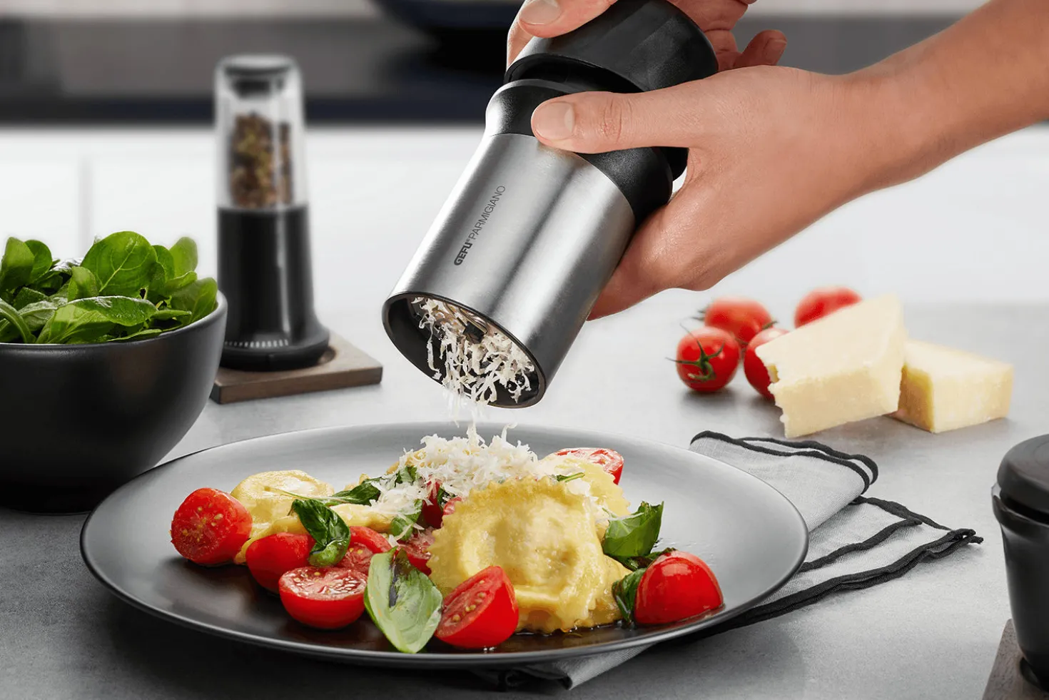 Râpe à fromage Gefu Parmigiano + 2 disques interchangeables