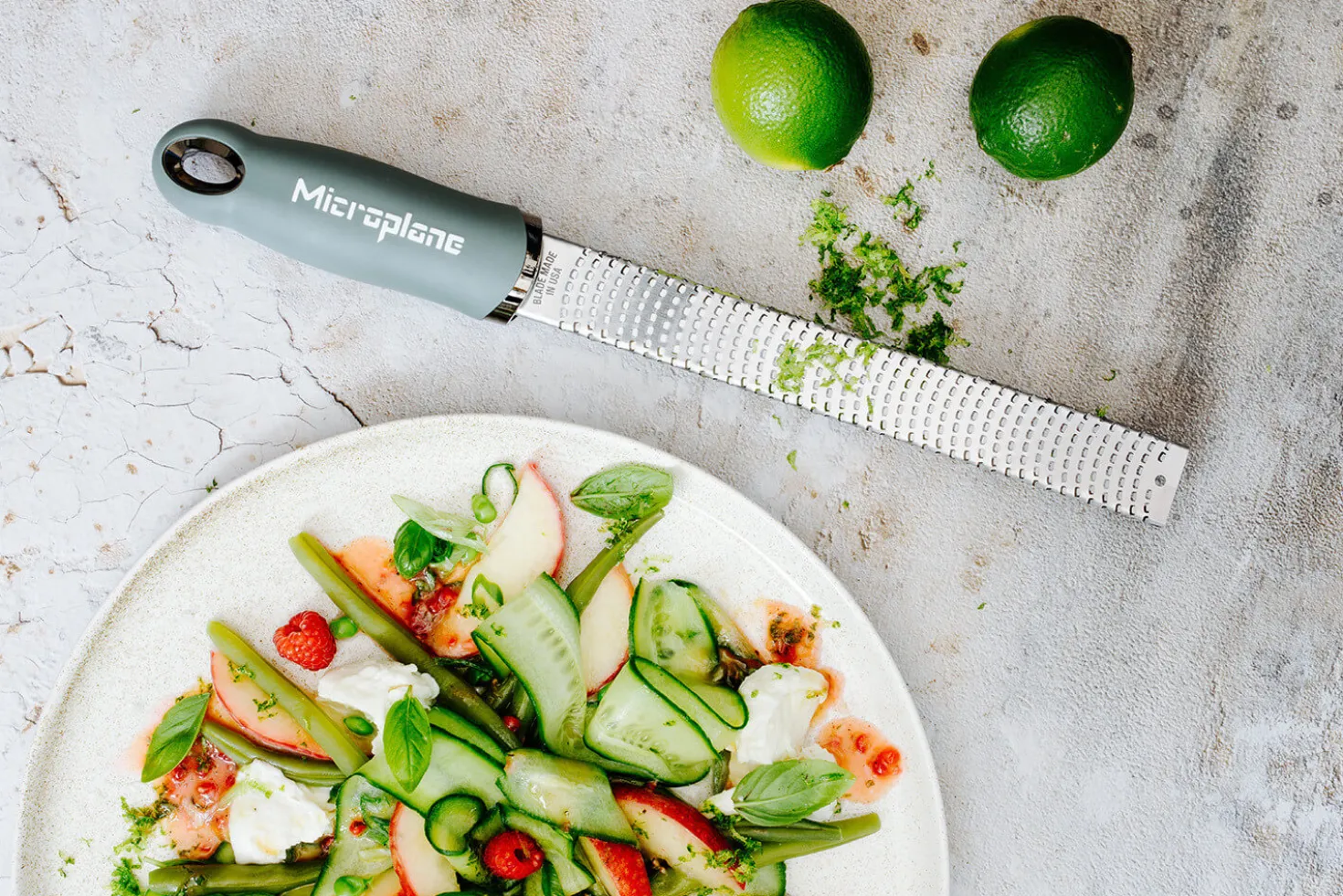 Râpe-zesteur Microplane Premium Classic Vert Eucalyptus - 20,3cm