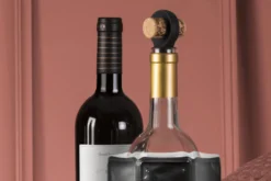 Set de 2 bouchons arrondis Vacu vin noir