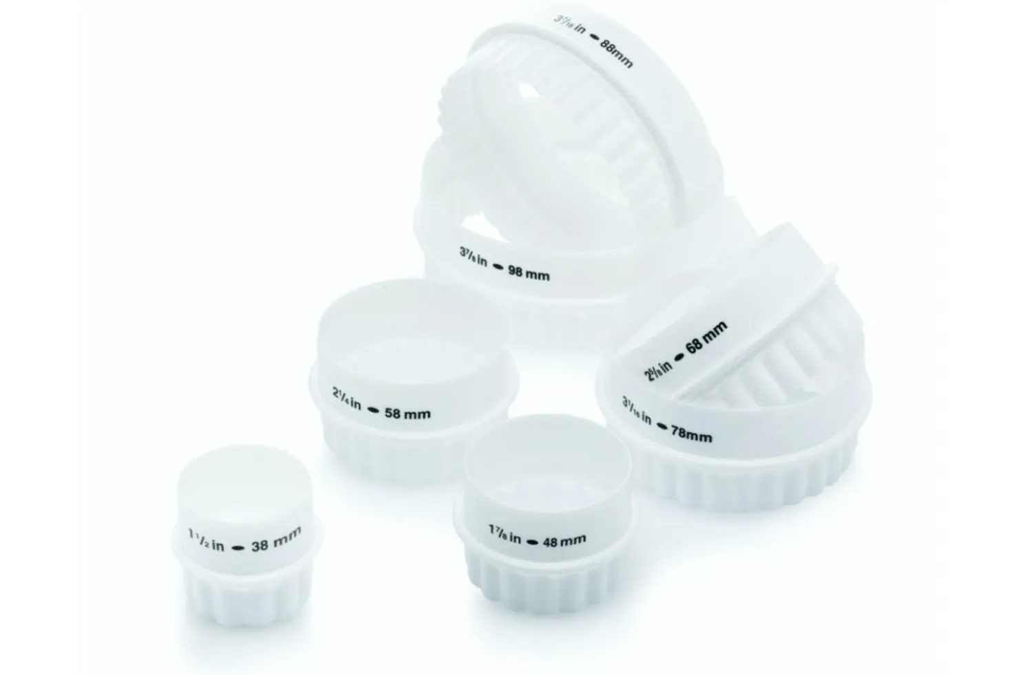 Set de 7 emporte-pièces KitchenCraft à double tranchant en polymère blanc