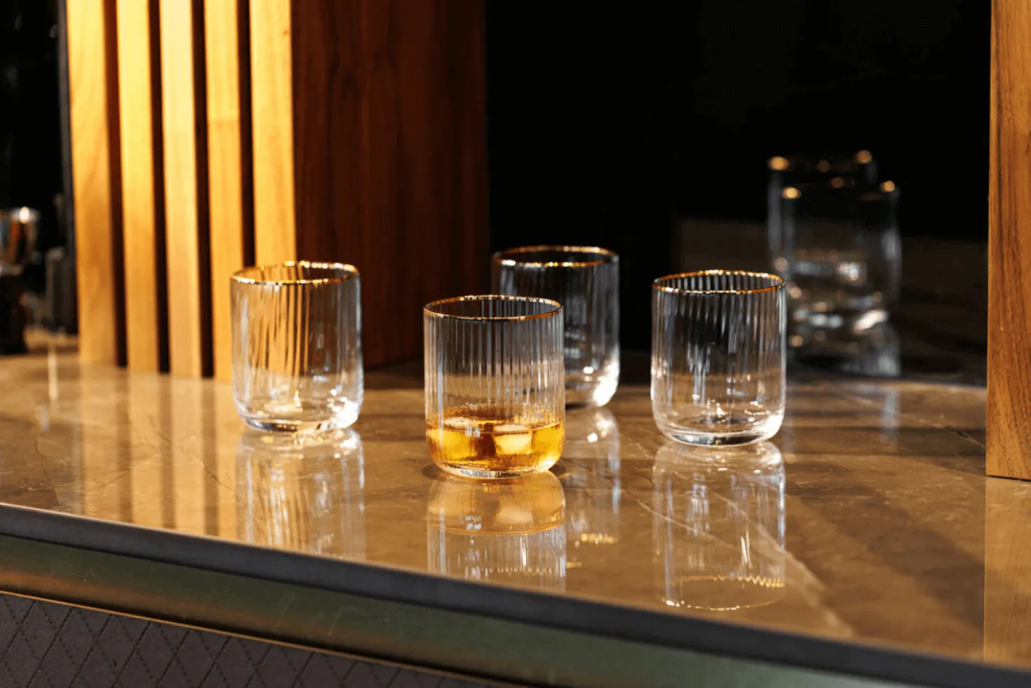 Set de 4 verres Mikasa Sorrento en cristal motif côtelé 400ml