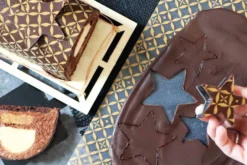 Set 2 feuilles transfert Scrapcooking Couture pour chocolat et bûche