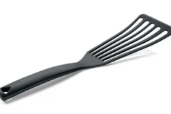 Spatule ajourée Triangle en green grip 32,5cm
