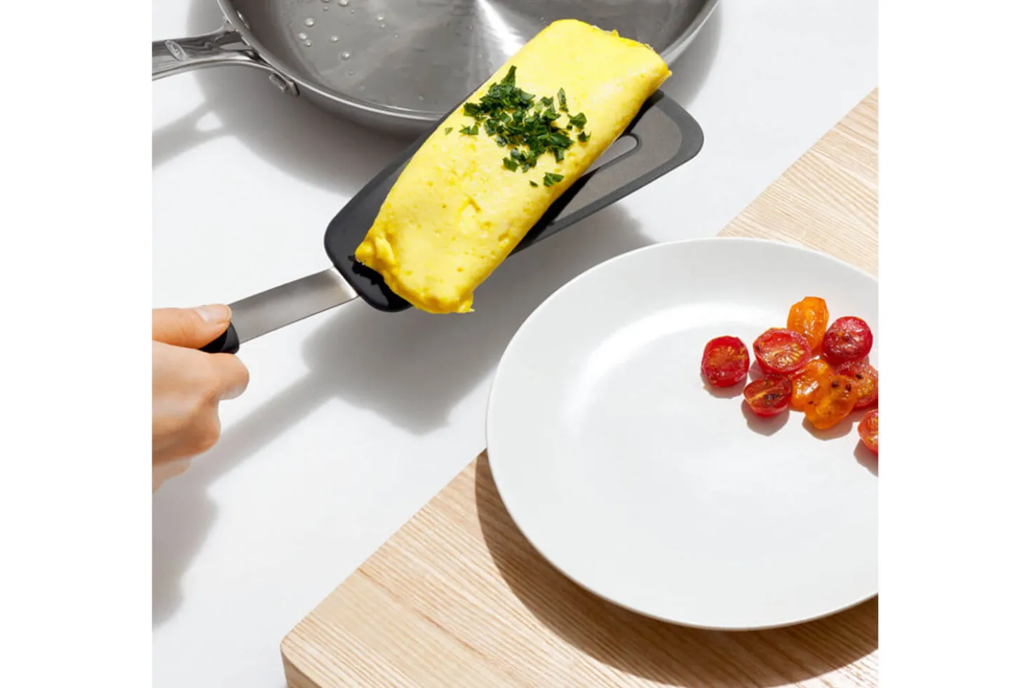 Spatule flexible ajourée OXO en silicone