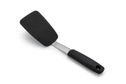 Spatule large flexible OXO en silicone
