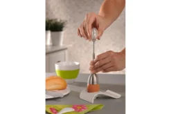 Toqueur à oeufs avec salière Gefu Ovo